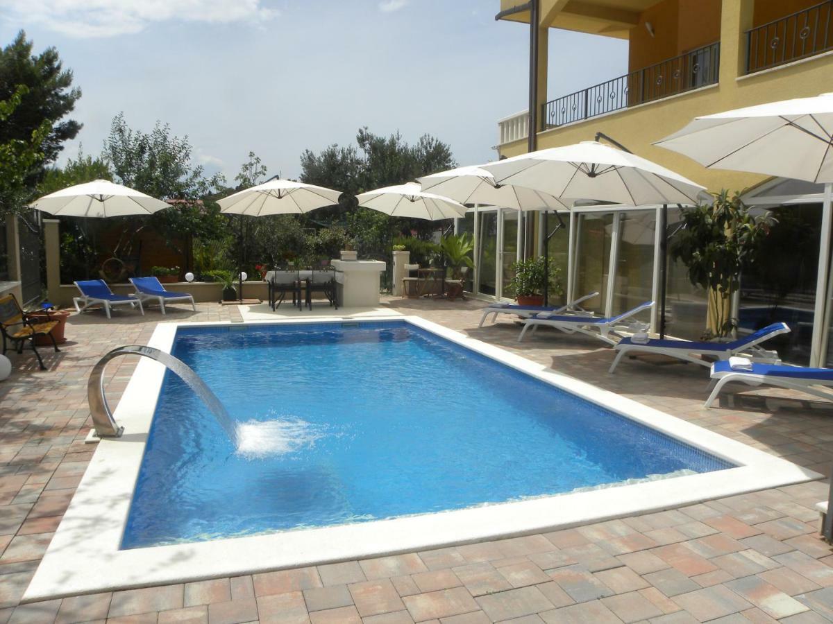 Anka Strman Apartamento Makarska Exterior foto