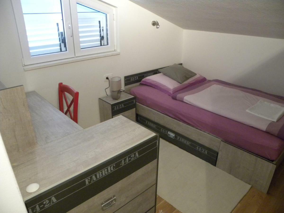 Anka Strman Apartamento Makarska Exterior foto