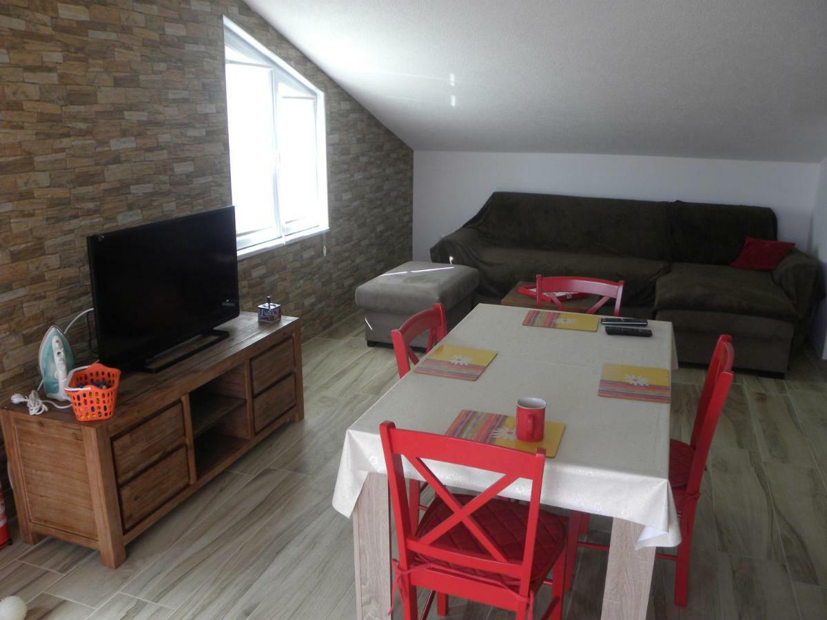 Anka Strman Apartamento Makarska Exterior foto