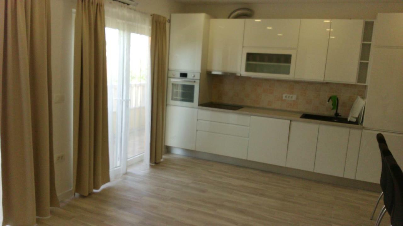 Anka Strman Apartamento Makarska Exterior foto